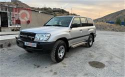 تۆیۆتا لاند کروزەر